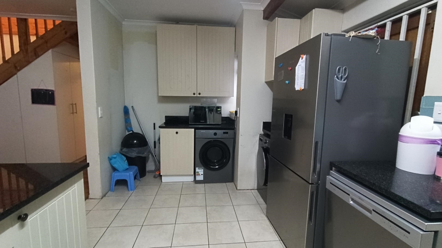 4 Bedroom Property for Sale in Pinelands Western Cape